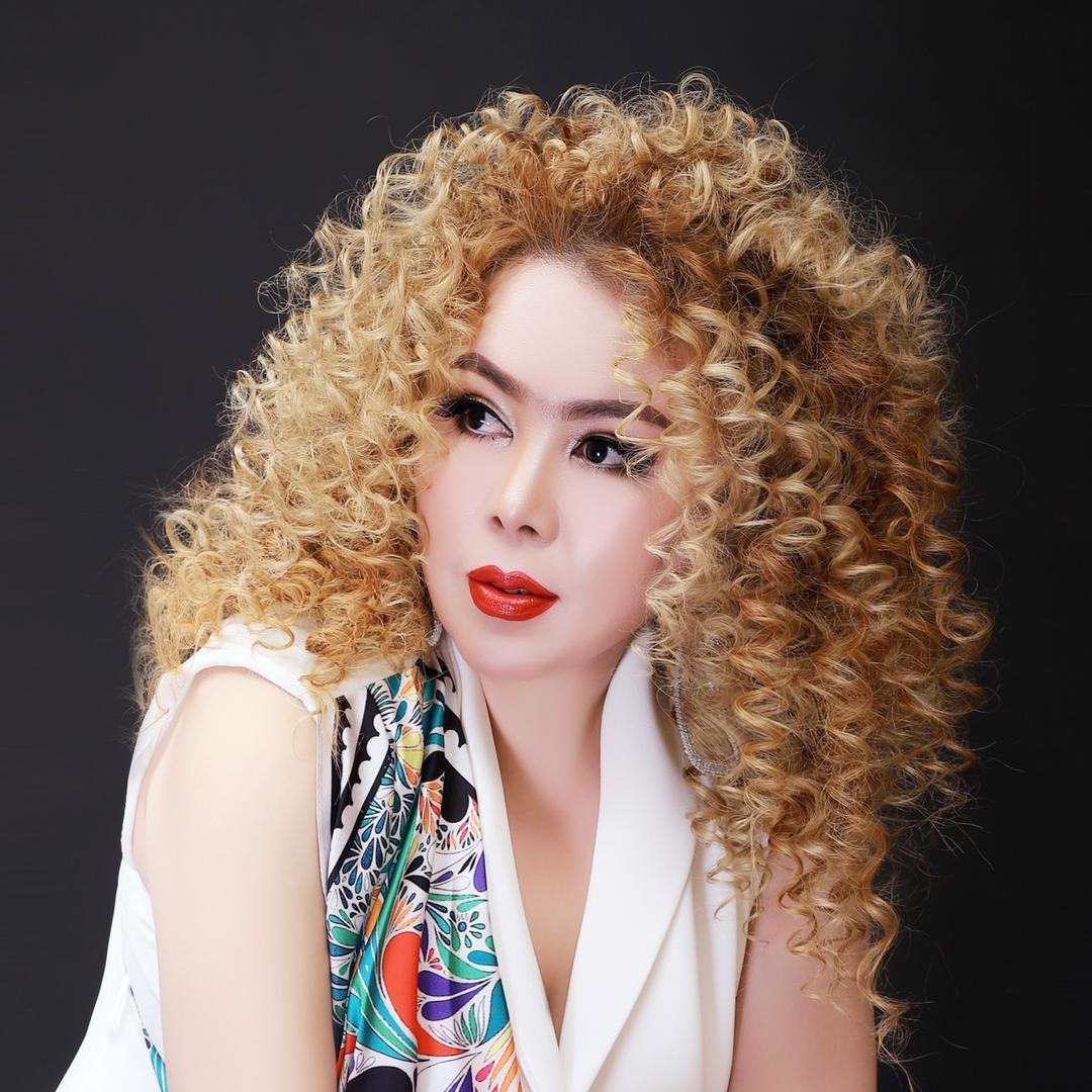 LIZA美老师（招学徒)