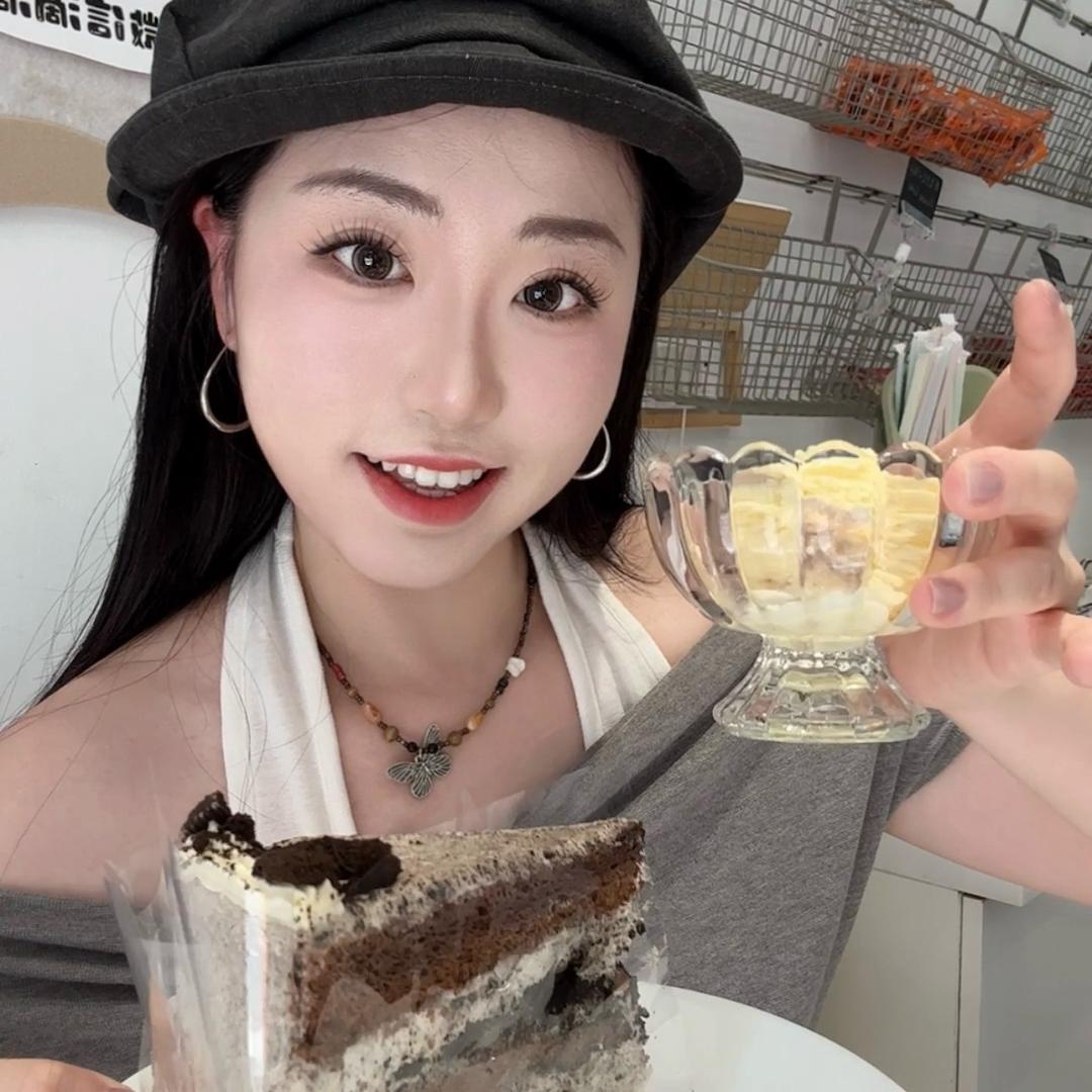 圆脸黄黄