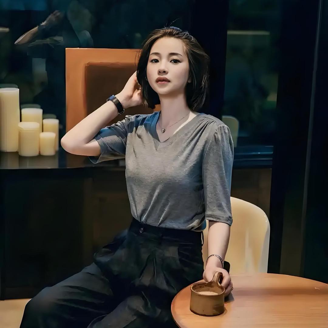 芳芳女装👉新款