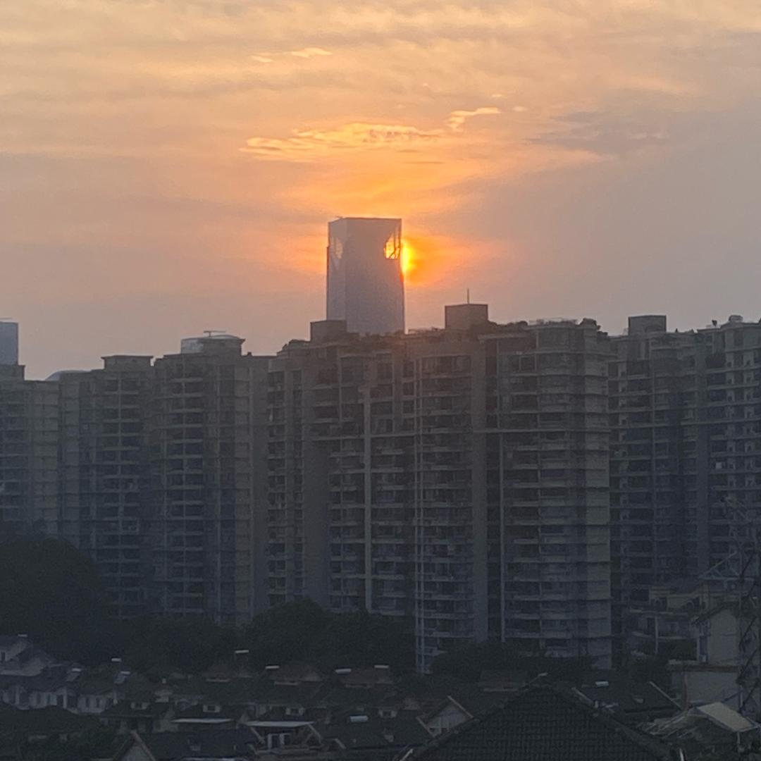 @宇澜墨              🤩
