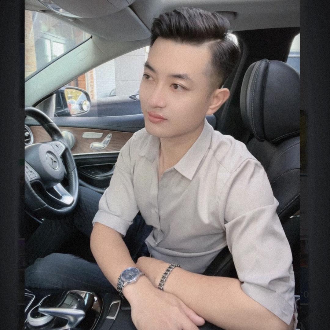 李先生😉