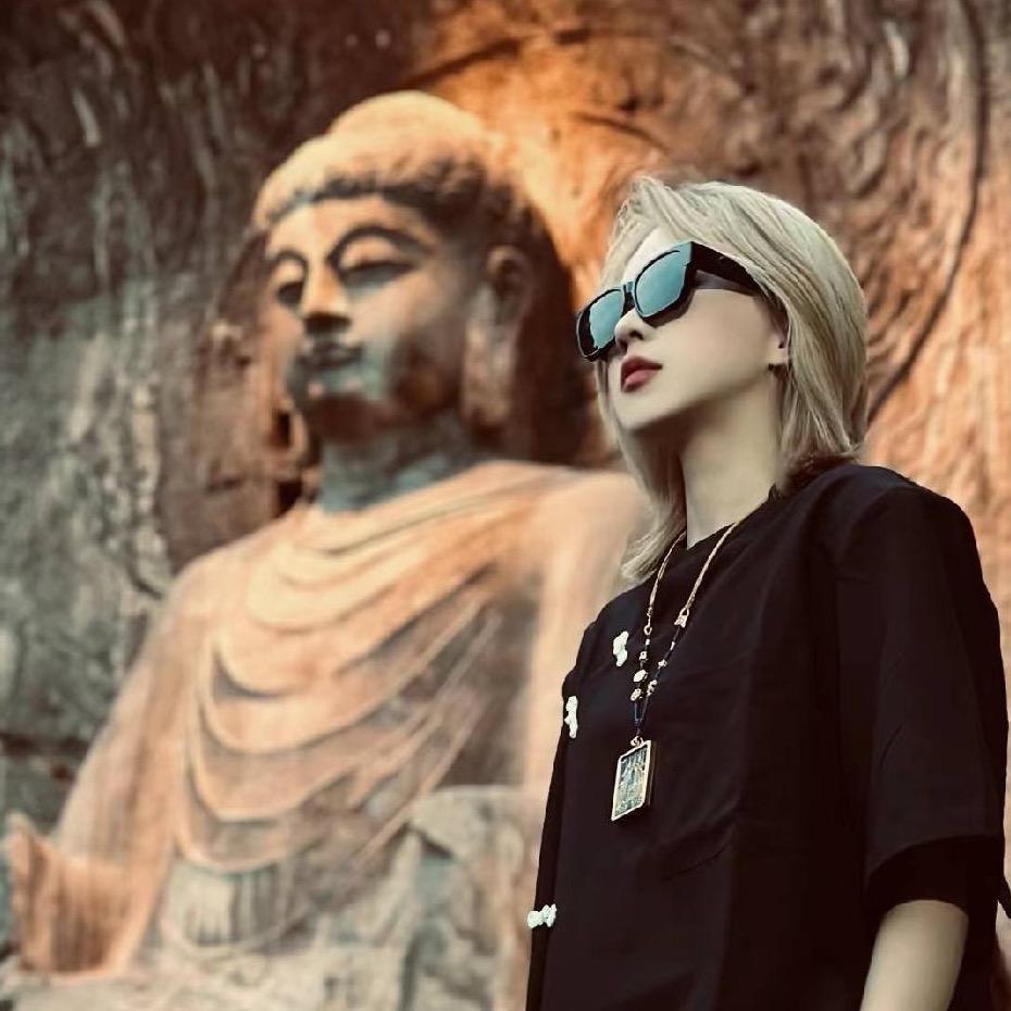 ⚡️²₄ℳ00后的挖机老娘℘2🙏🏽