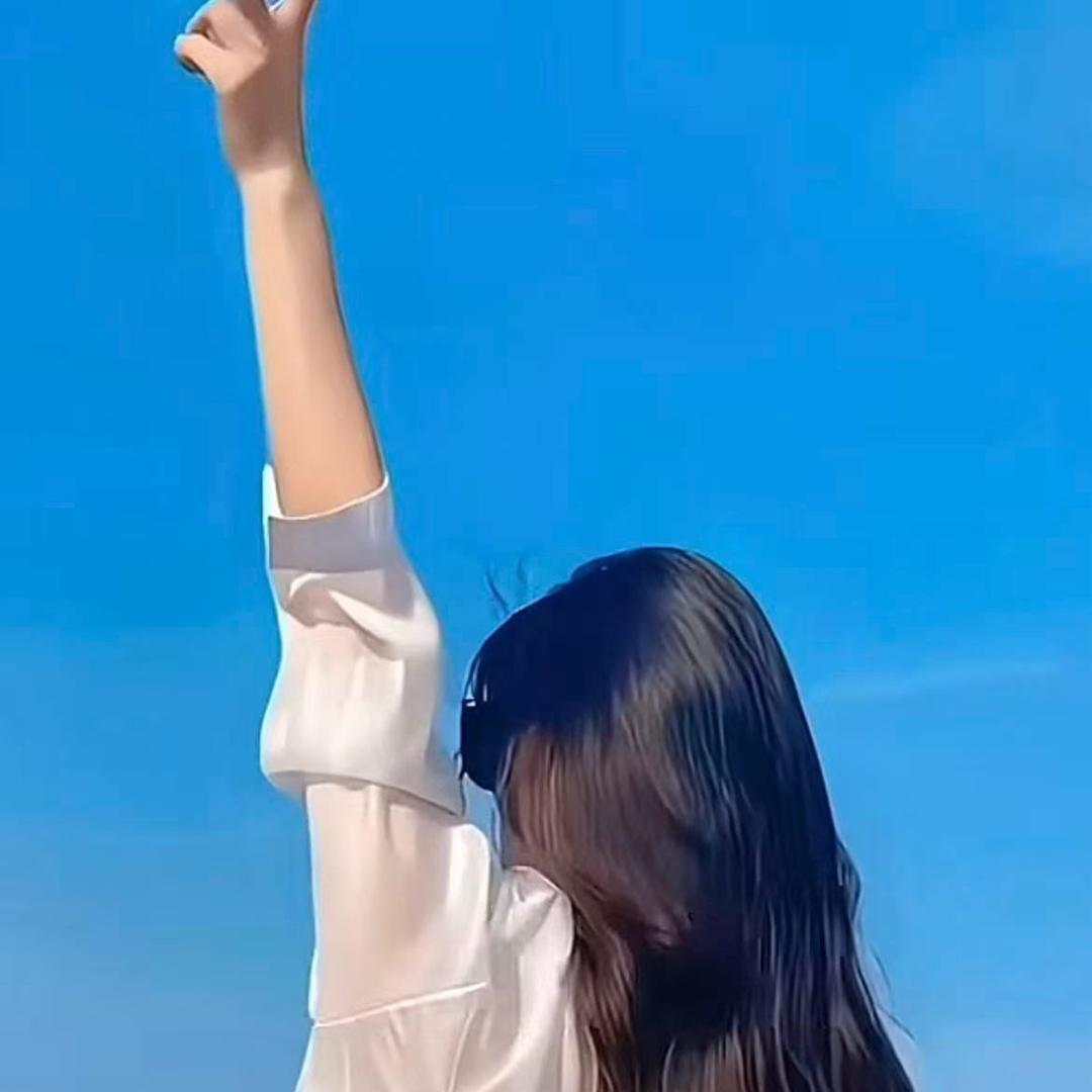 淡然🍒一笑