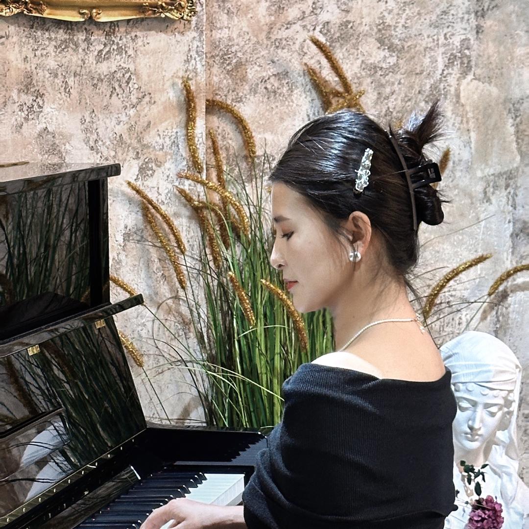 红馆名品服饰🎀👗