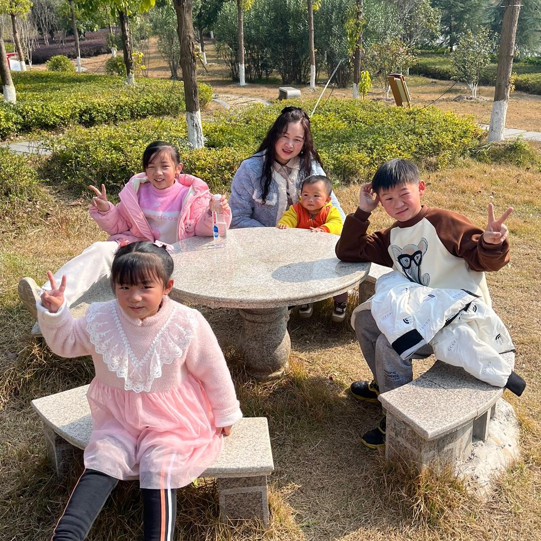 ——四/个/何/包/蛋、