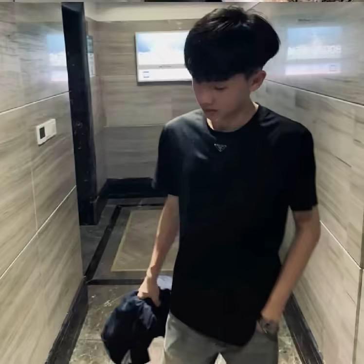 你行你也叫磐门（70段打野）