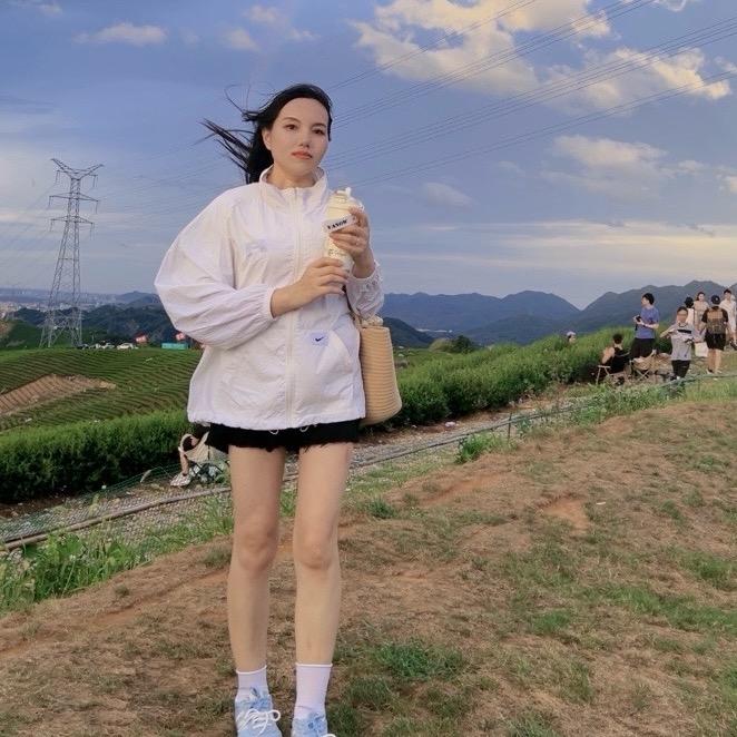 ζޓއއ高小姐.💭: