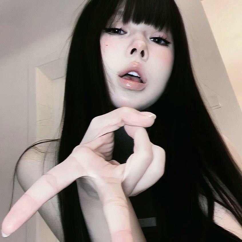 小忱ovo