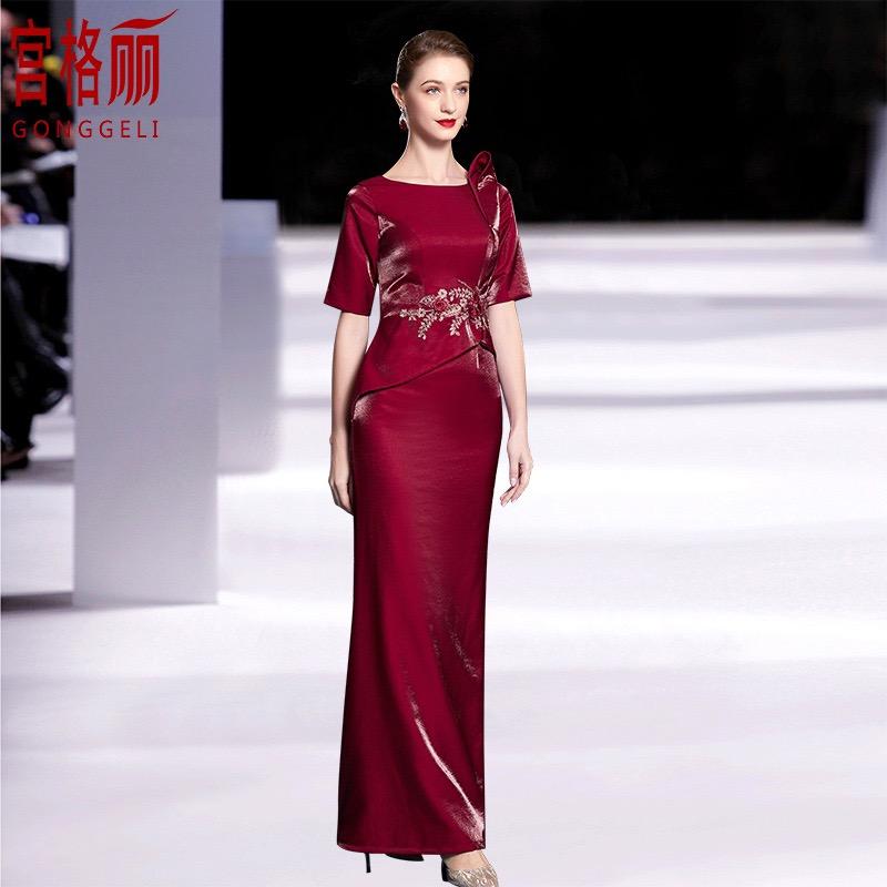 品尚轻奢服饰