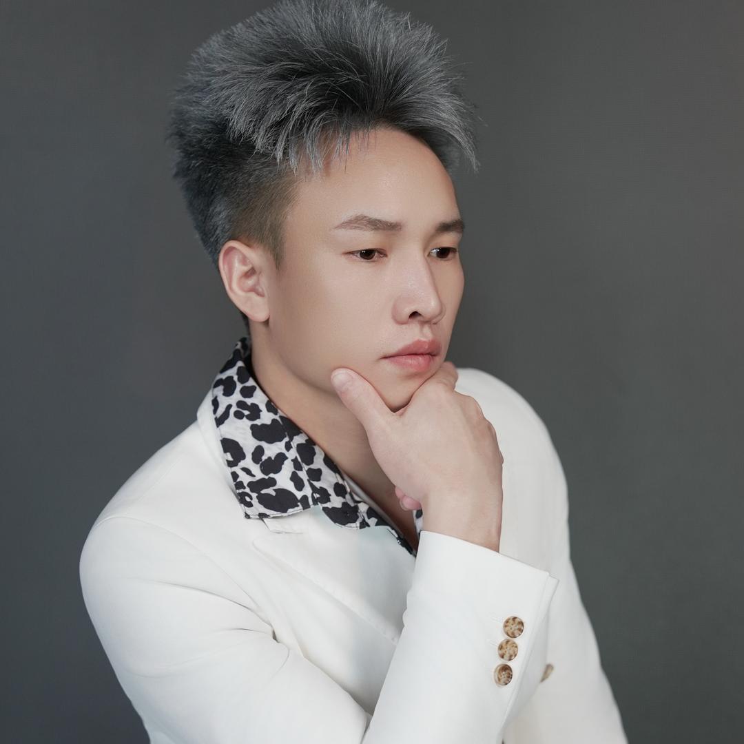 应老大🔥（从头再来）