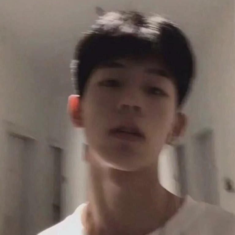 在长沙爱玩酒吧的王校长