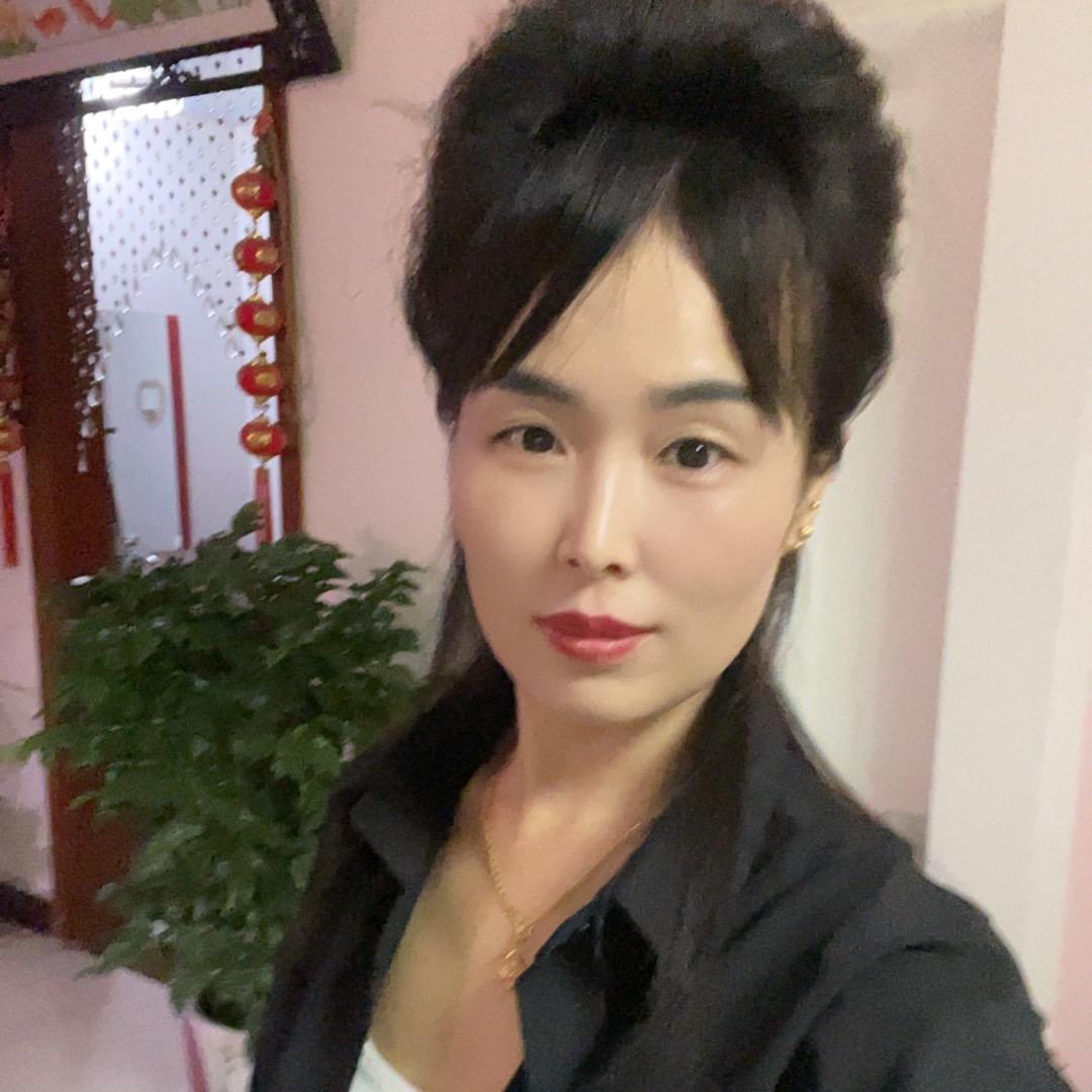 杨妞