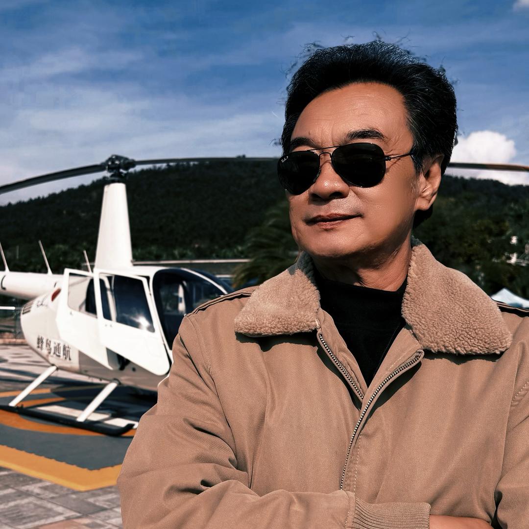 画家李跃波（笔名: 李曜波）