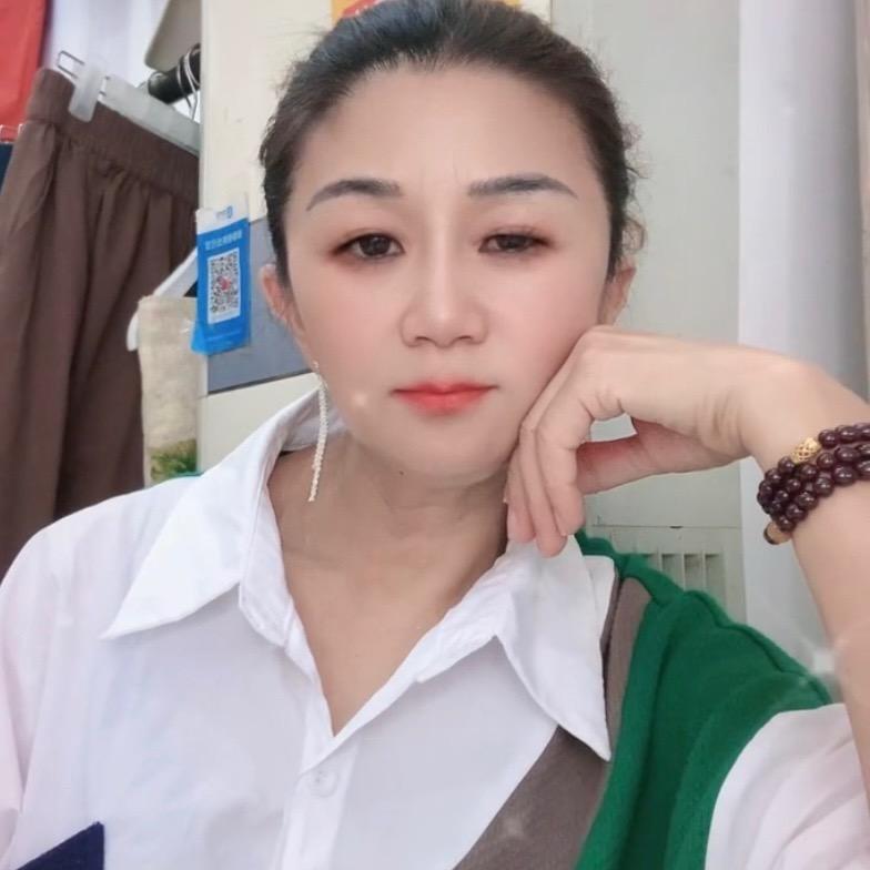 小七穿搭