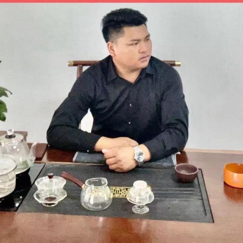 文山鸿兴汽车（小黑哥）