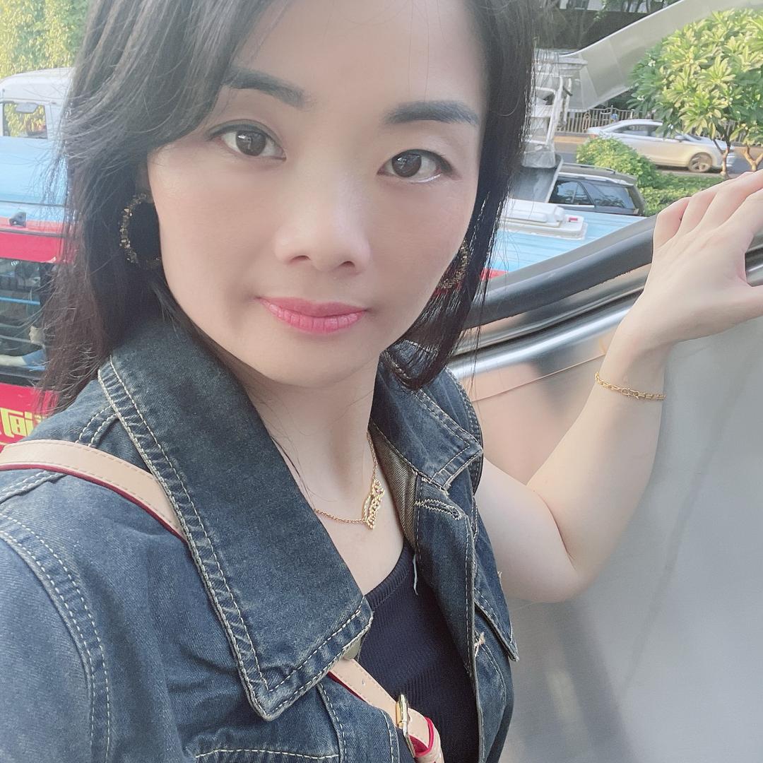 丽姐穿搭
