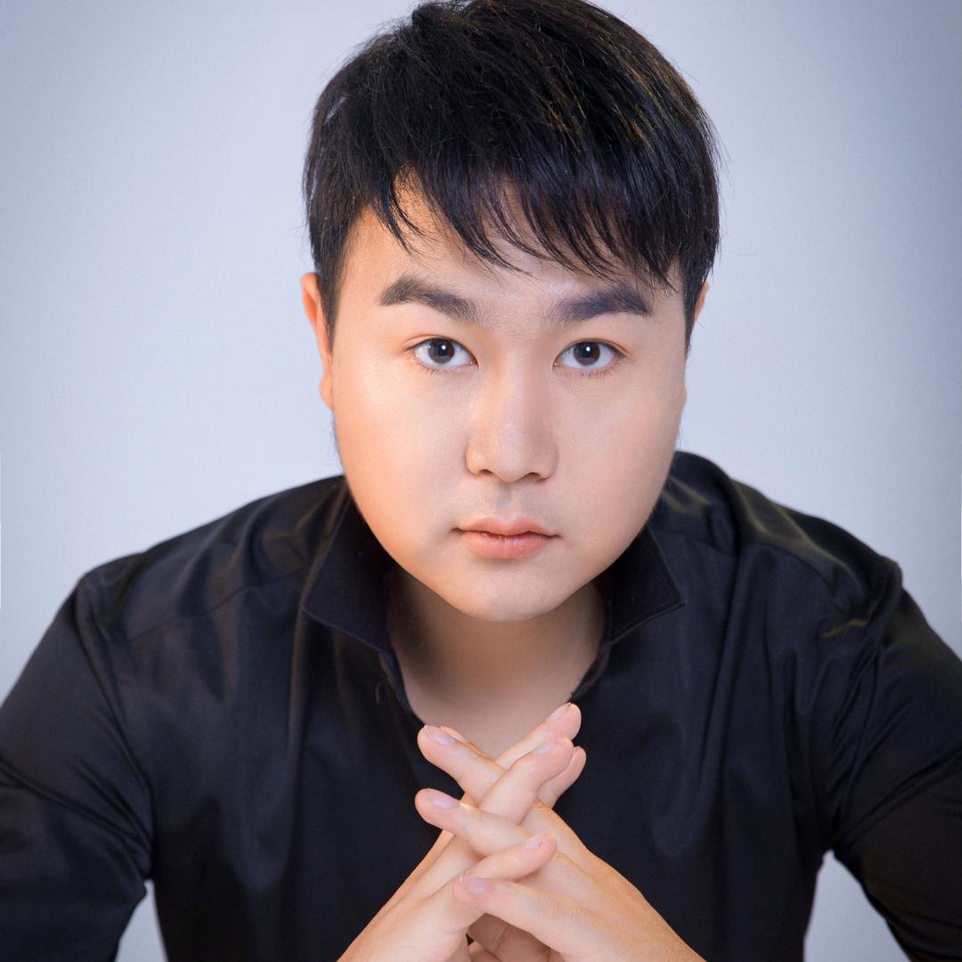 何新宇🎤⁷⁶⁸
