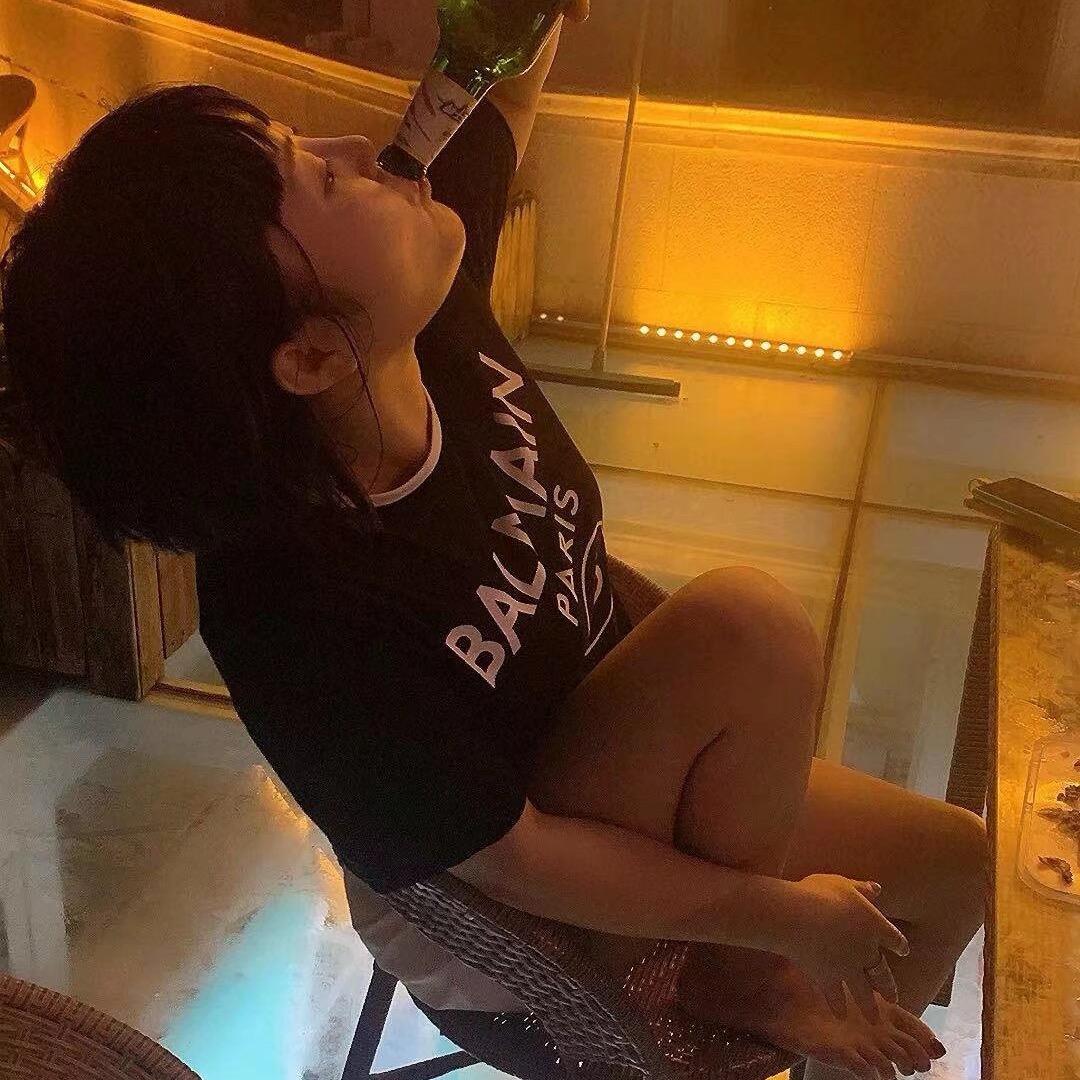 周一瓶子瑜
