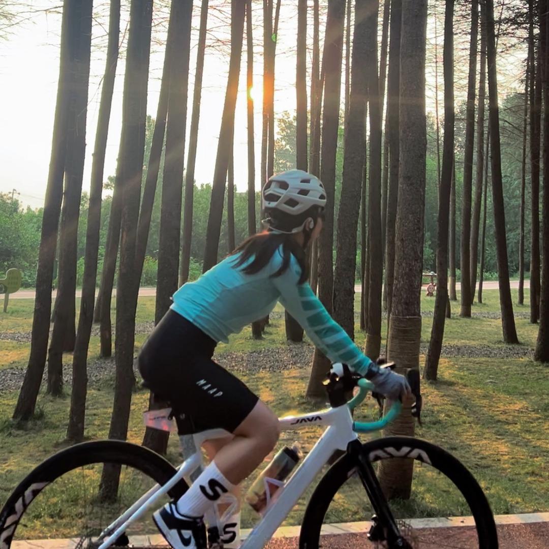 佳佳努力蹬❤️（佛系）