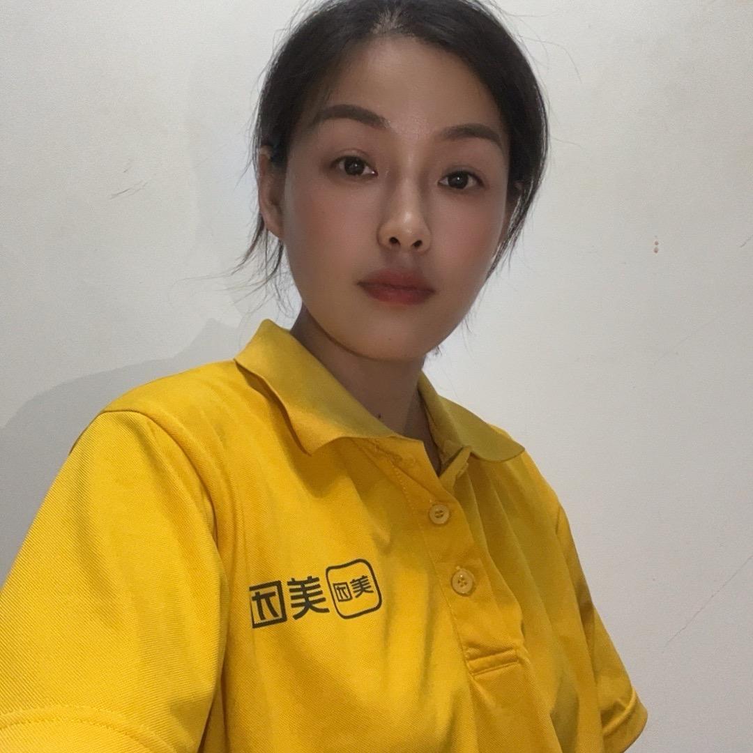 努力的美团保洁 花姐