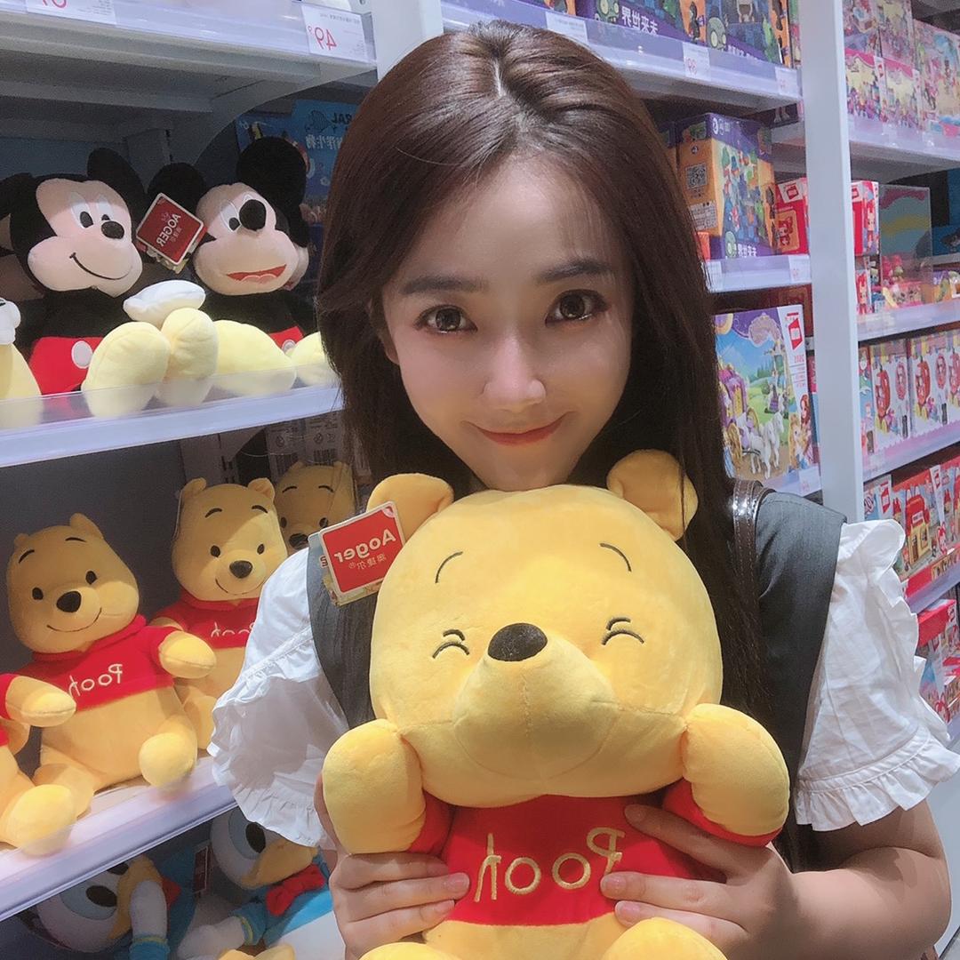 Winnie就是子文🐻‍❄️ྀི