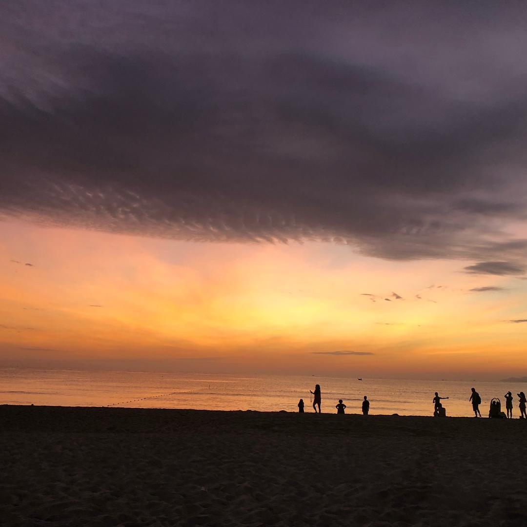 桂林全屋定制| 郝