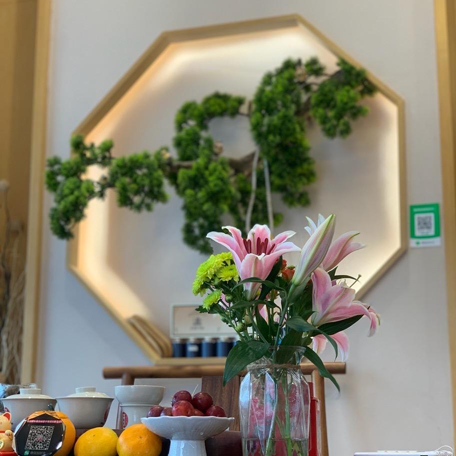 仁谊古树茶邱邱