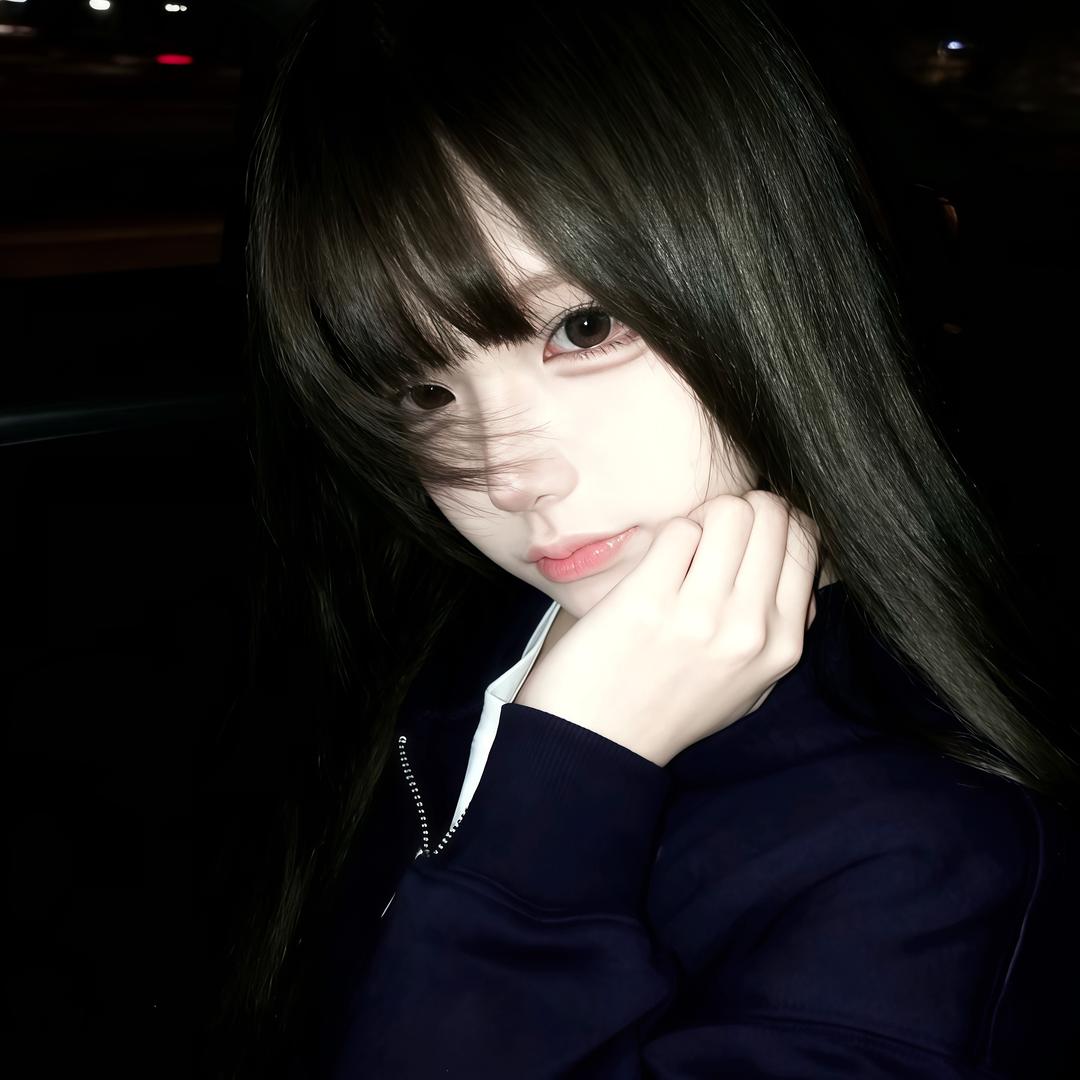 ˃̣̣̥᷄⌓˂̣̣̥᷅