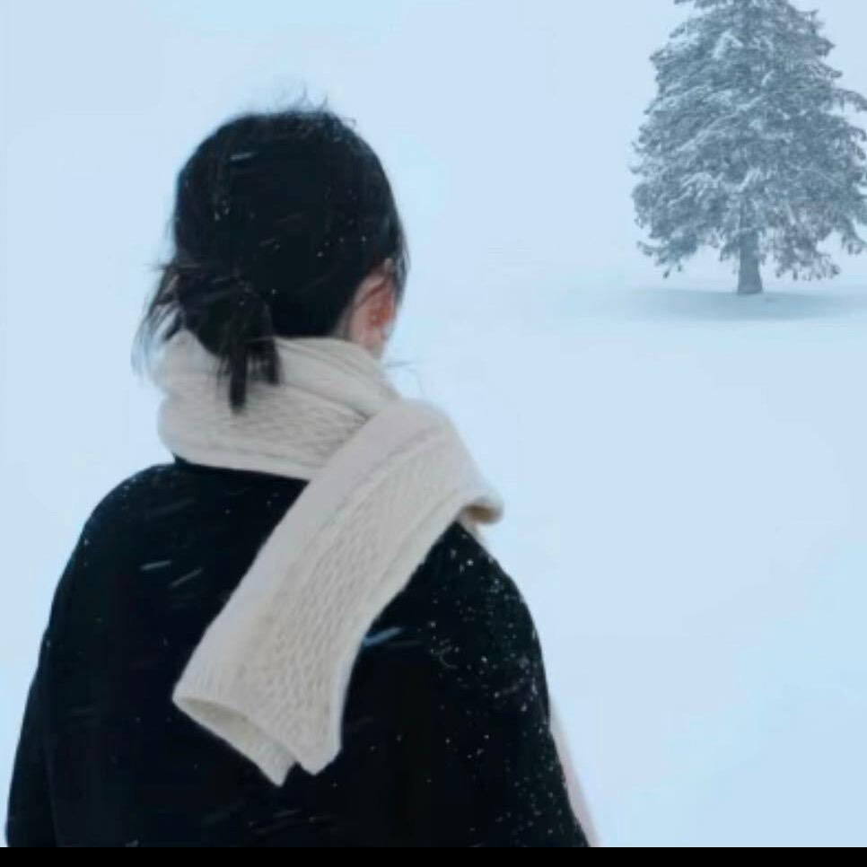 ㅤㅤㅤㅤ ￴￴    ￴ ￴ ￴￴ ￴