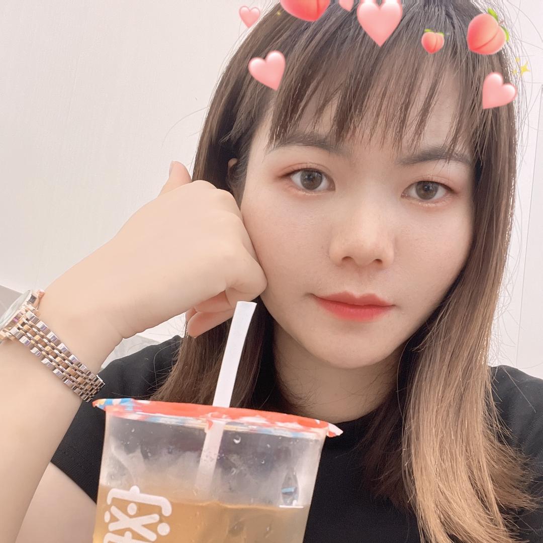 爱运动的霞妹妹