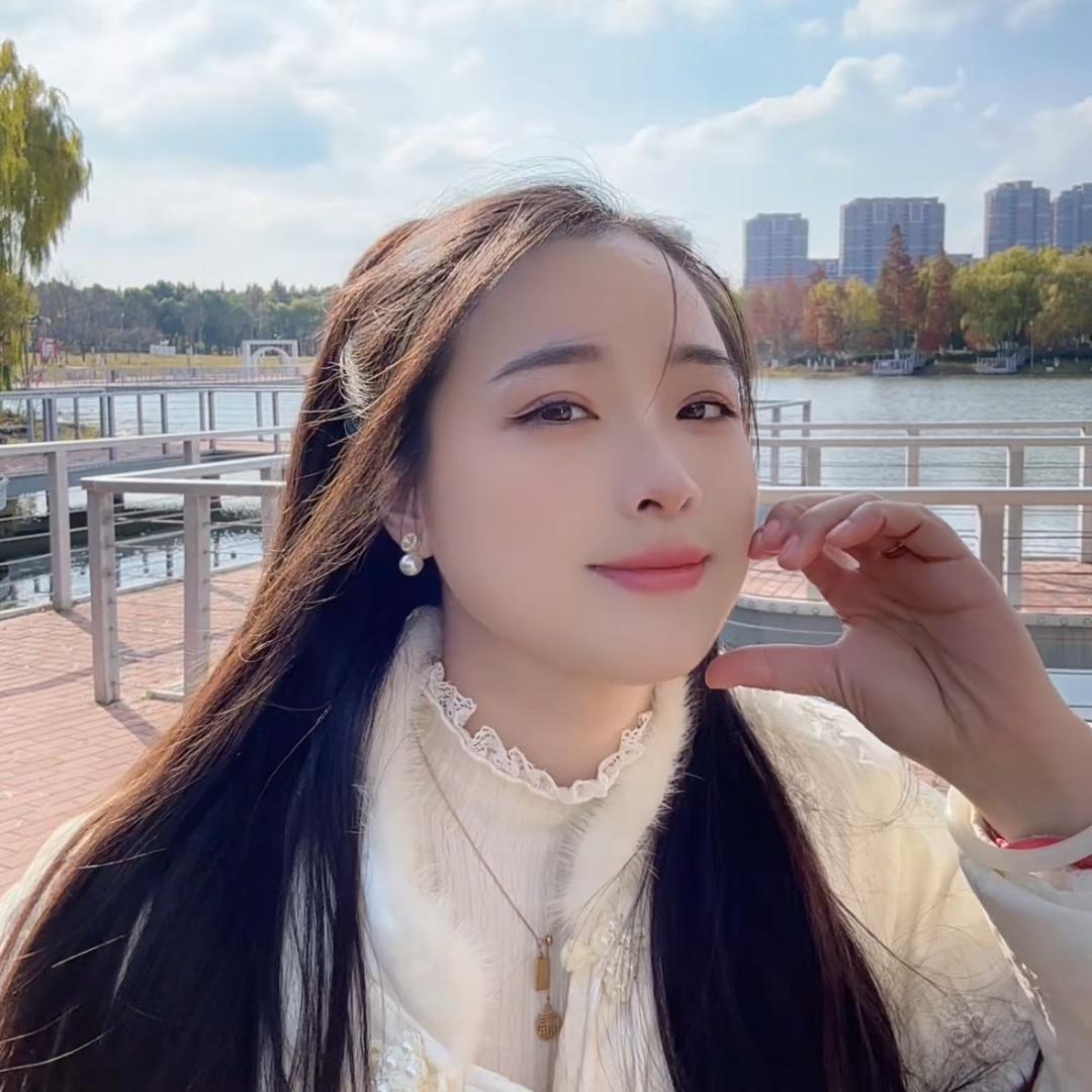 小燕子哈¹¹²²🎤