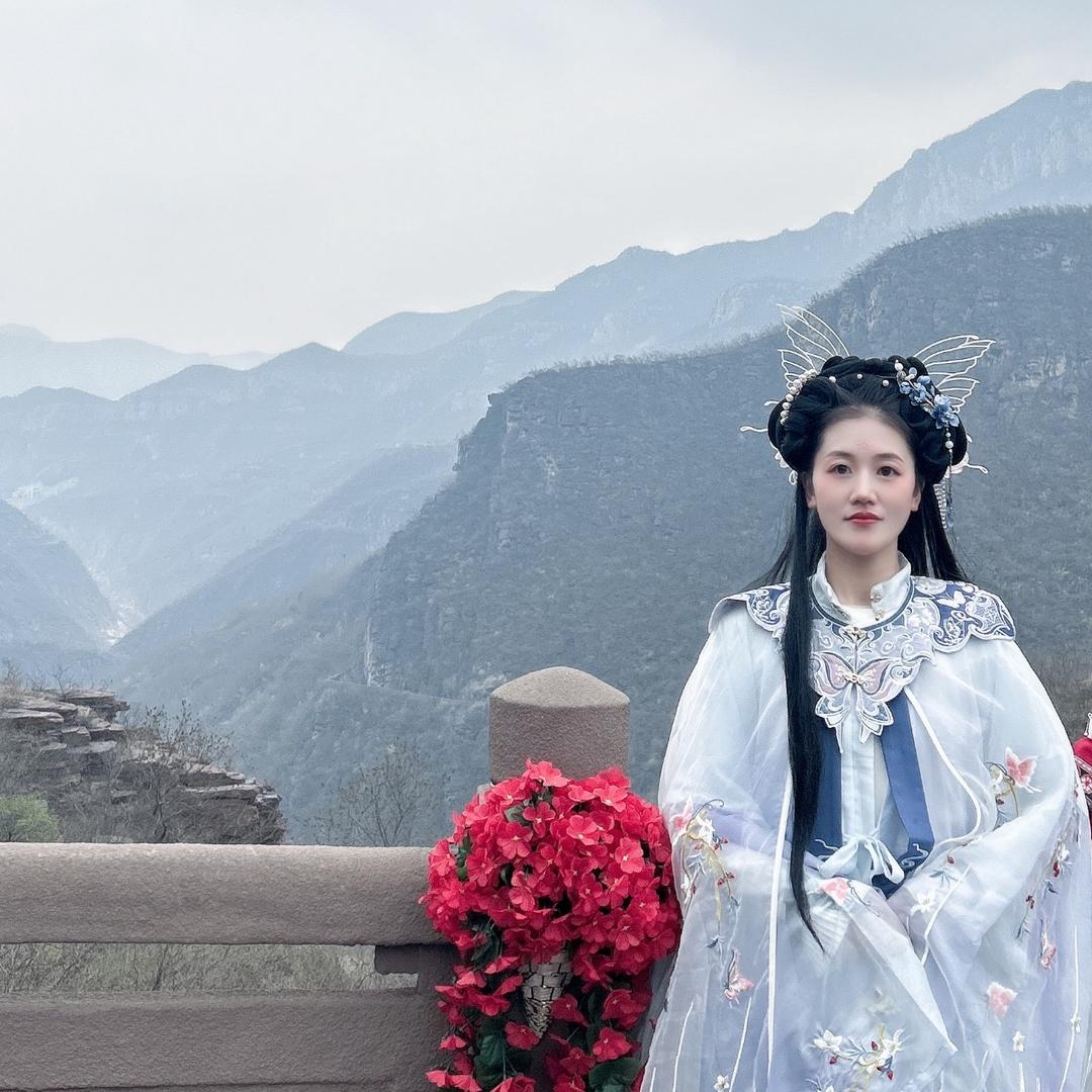 雲筑彤彤～带你看房