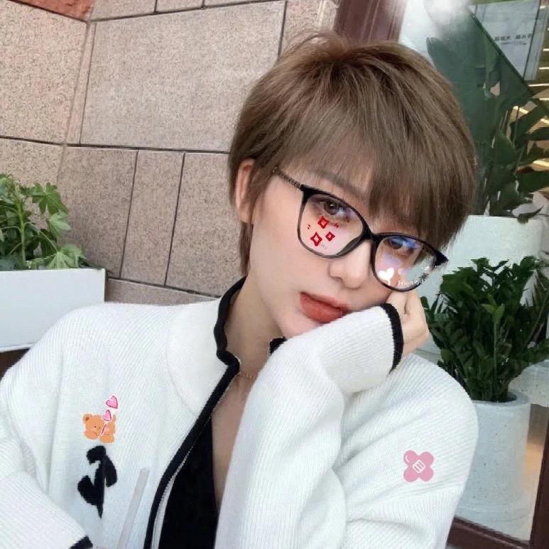 会吃的宁姐同款在橱窗