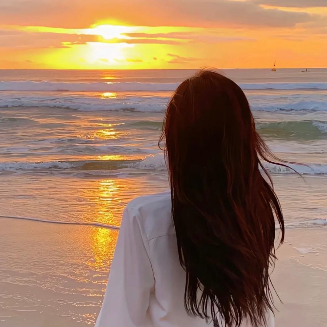 夏°
