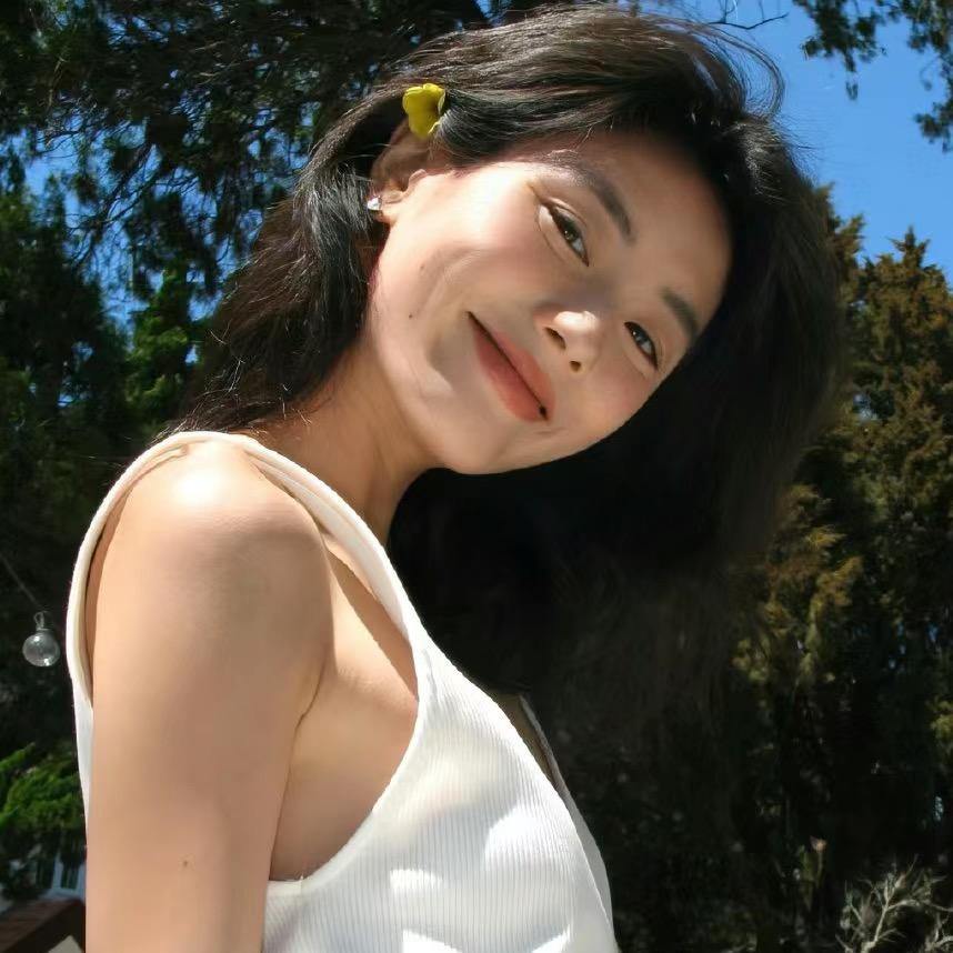 慕瑾新娘楠楠