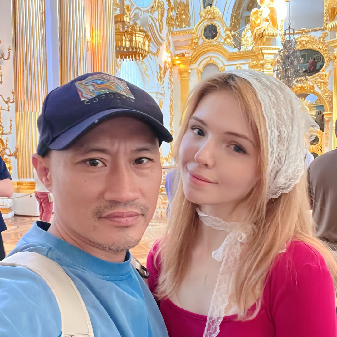 曹觉莎莎夫妇