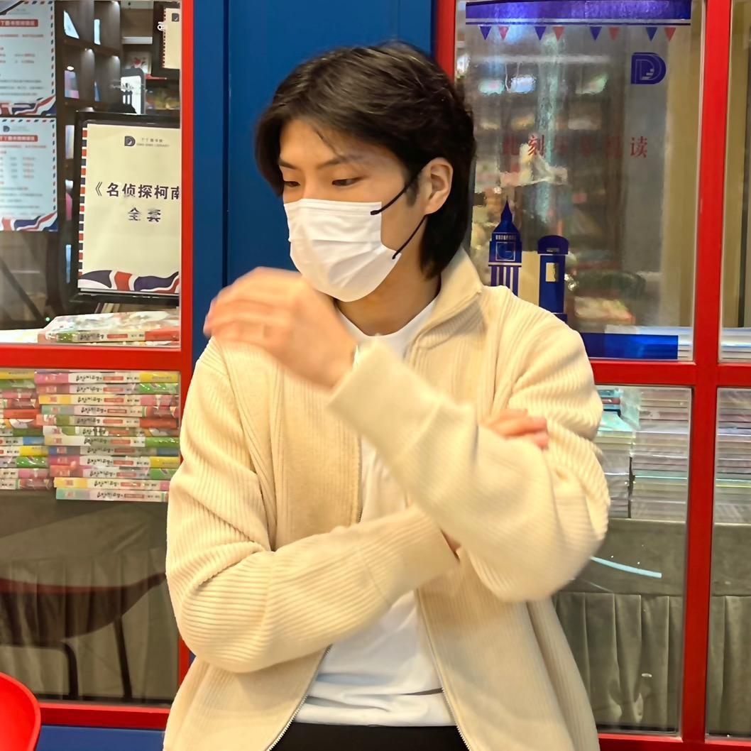 小必有点饿