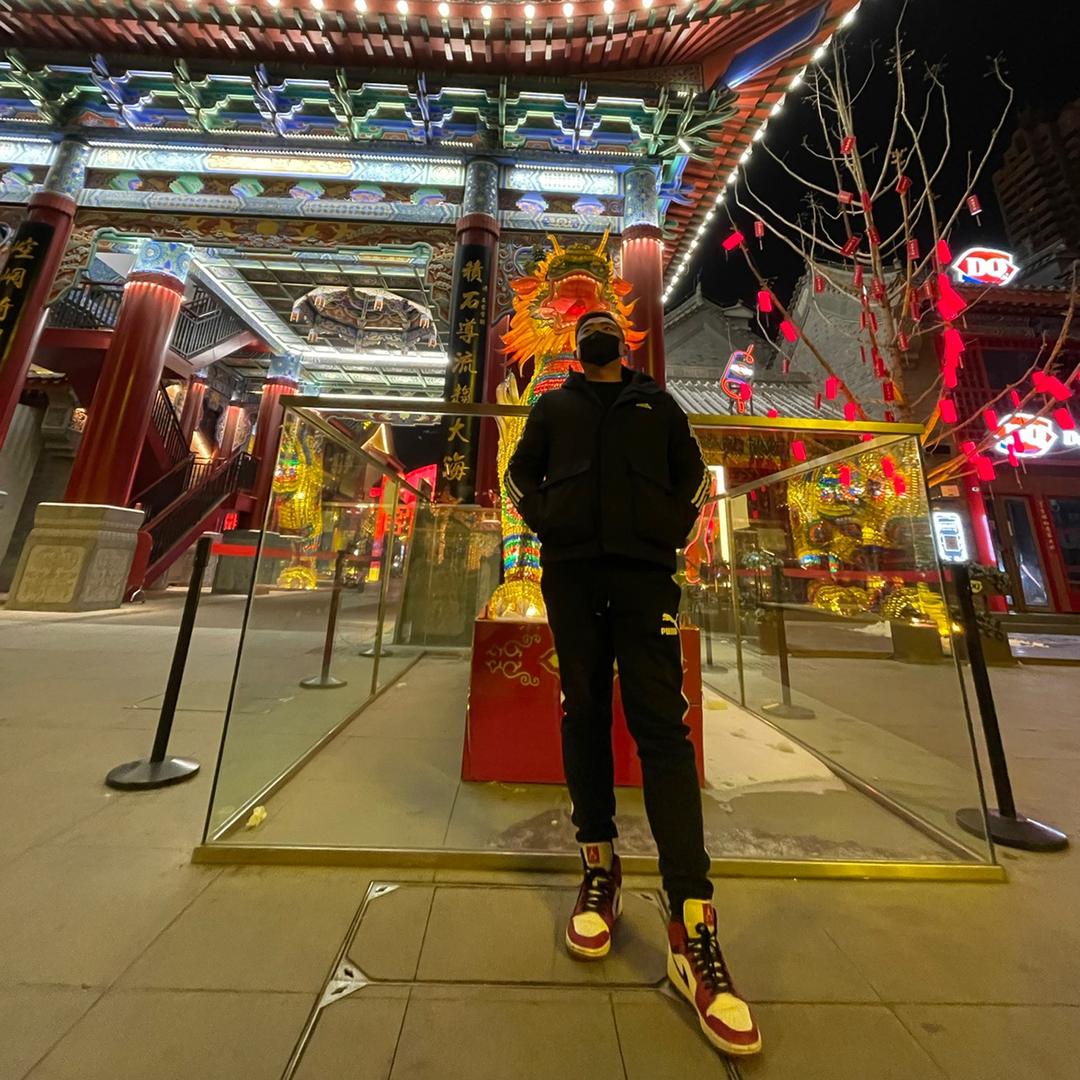打不死的小强