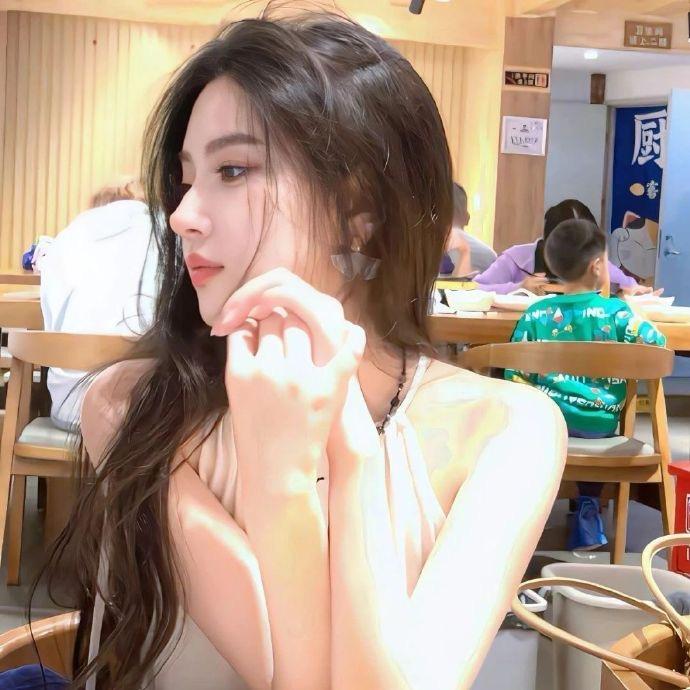 我想静静，静静是谁。