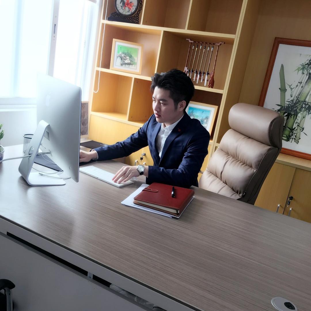 TT-KOUCOE®牛仔裤工厂-Eric