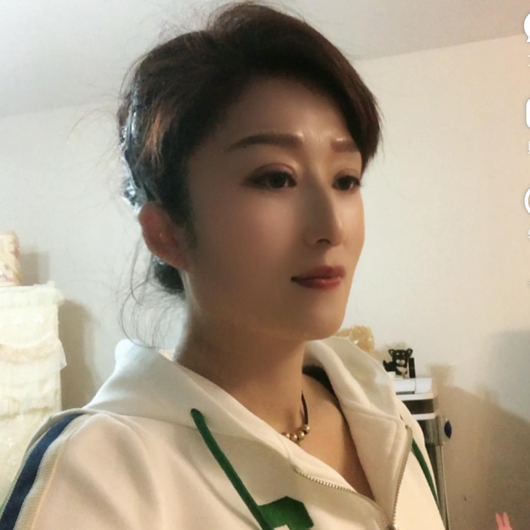 晓彤