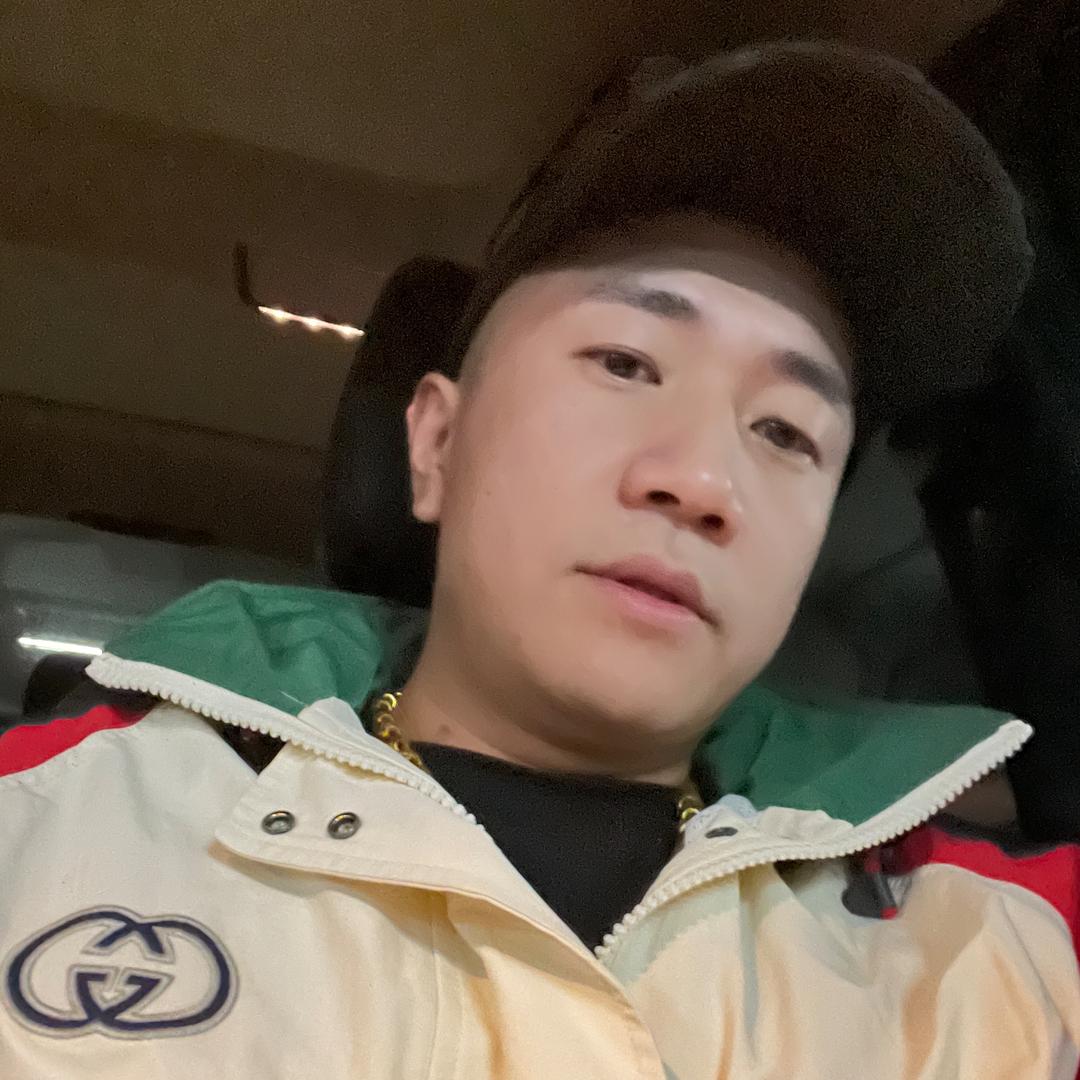 张磊