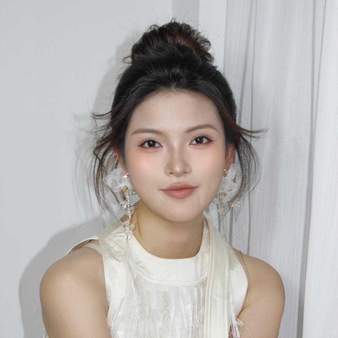 化妆师～周漂亮