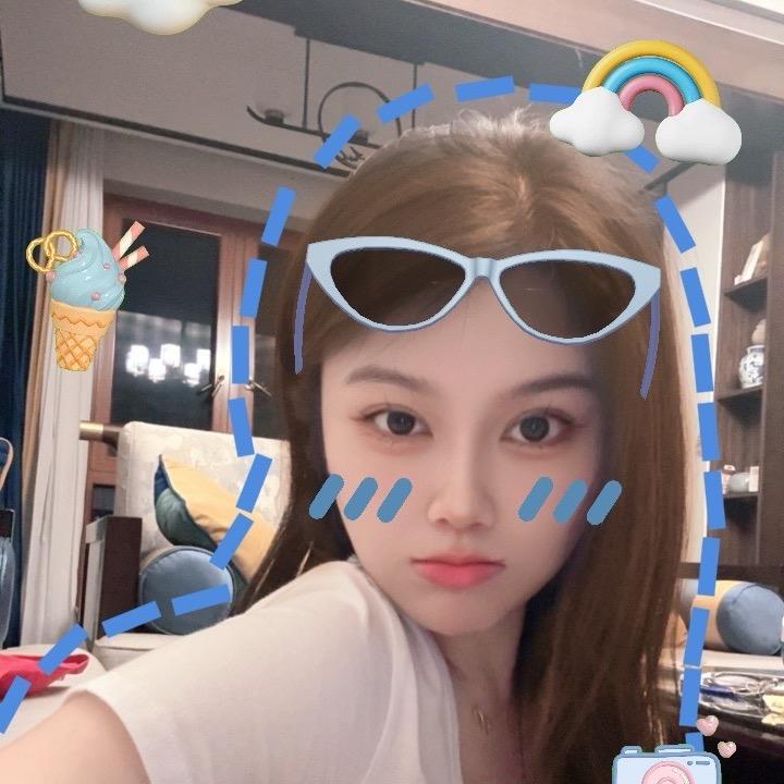 李子爱吃荔枝