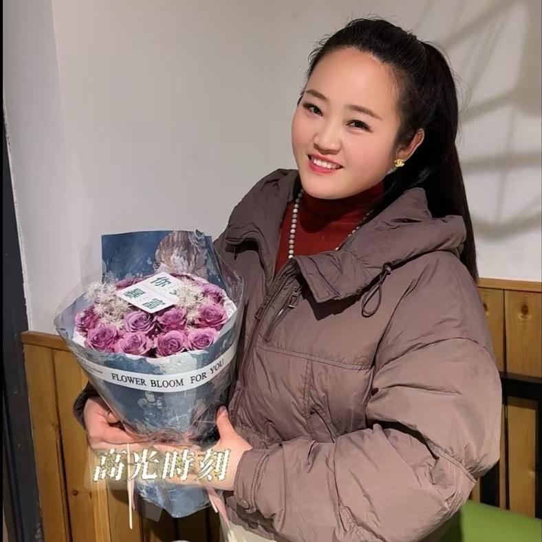 张小小