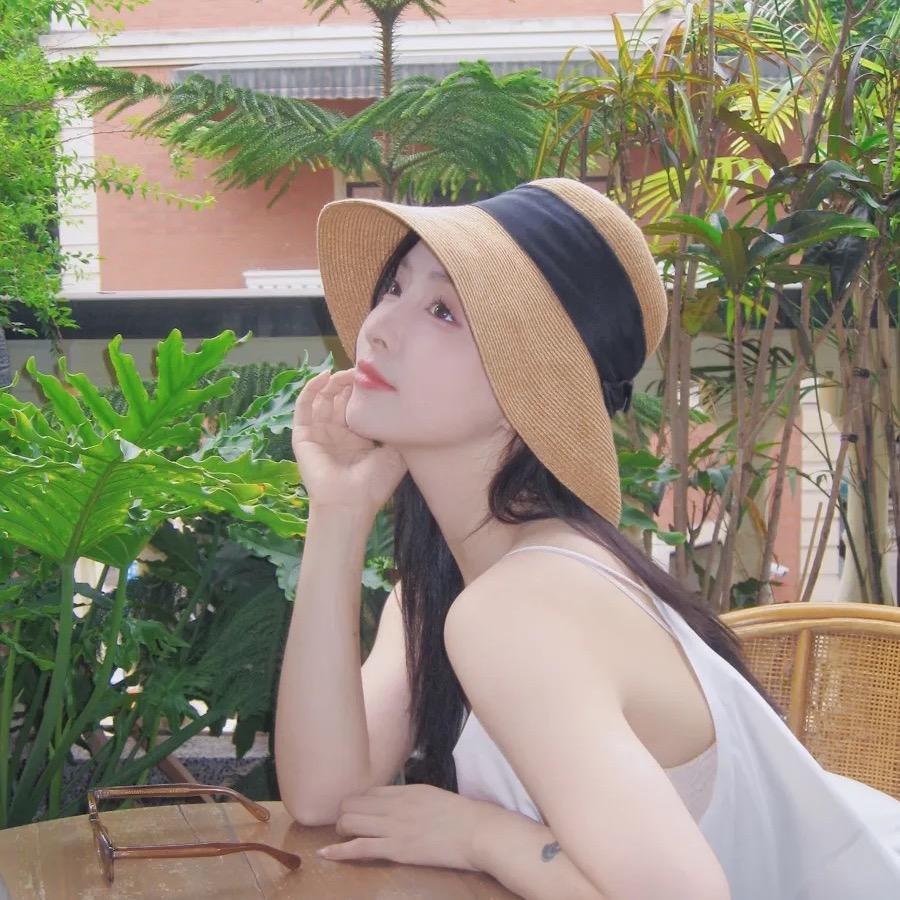 演员蔓莉_Molly@抖音