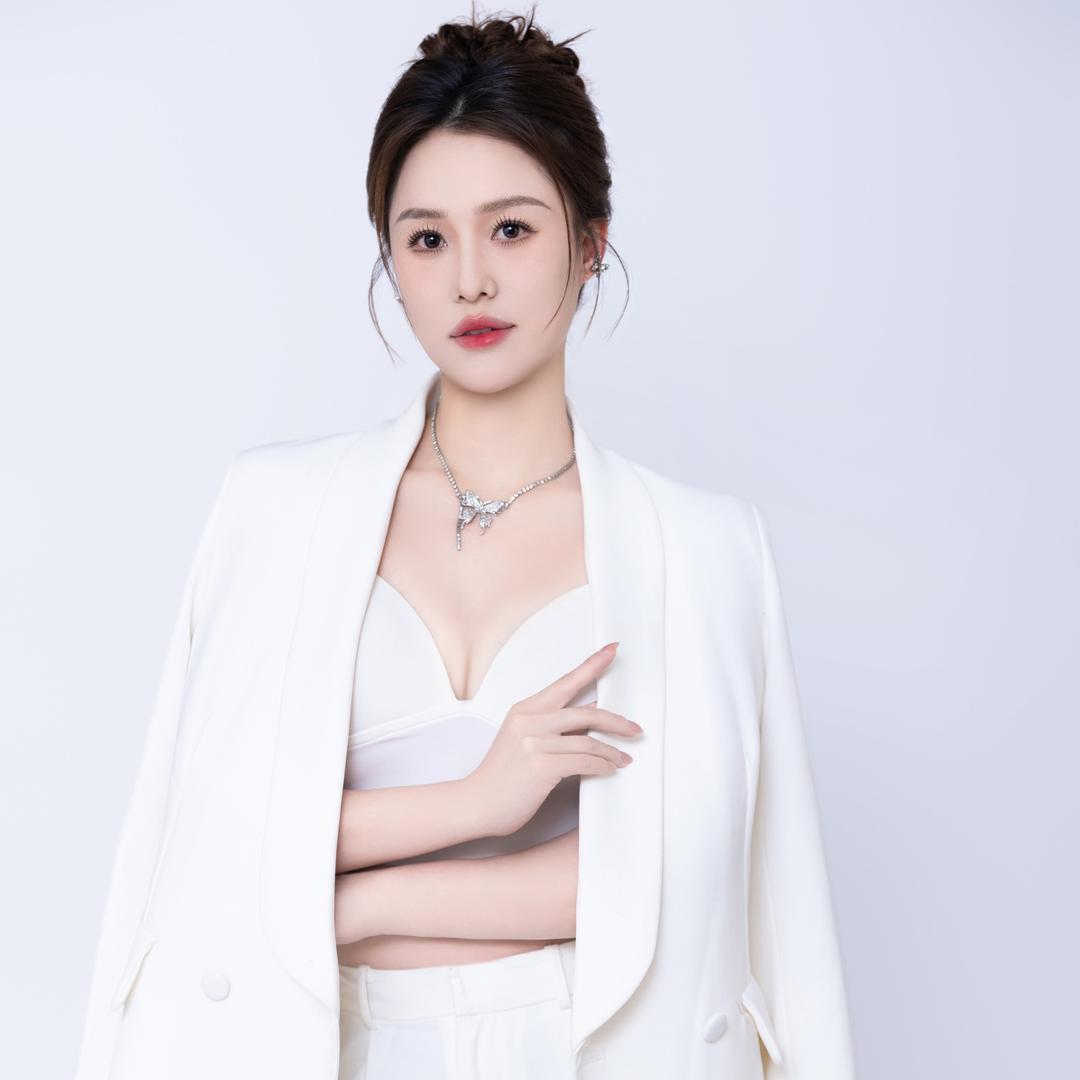 美业   金妃
