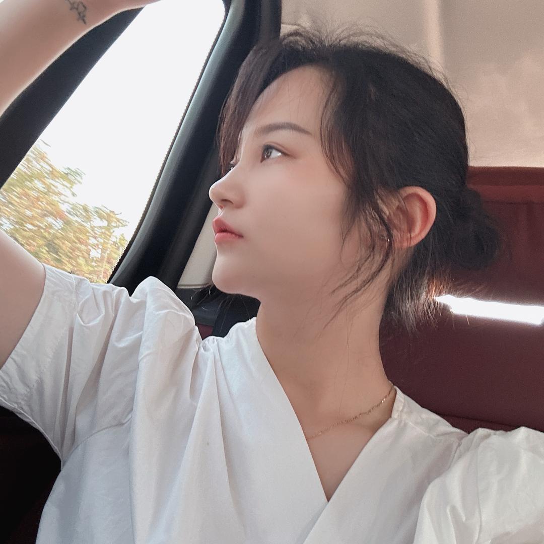 嗦抖泡椒米线君君