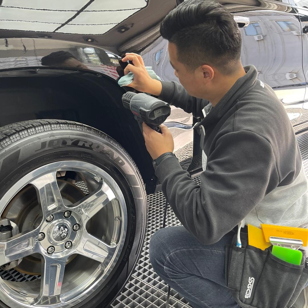 东营XPEL手艺人汽车贴膜