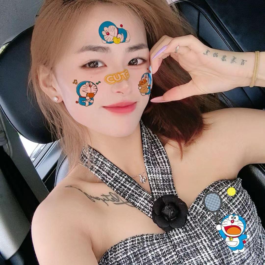 爱喝卡布奇诺的依娜